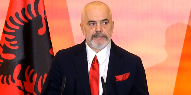 Rama: Nuk merrem as me dordolecët as me papagallët, nesër vendosim në qeveri Konsultimin Kombëtar