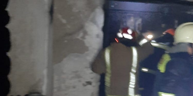 12- vjeçarja u dogj në banesë, Bashkia Dropull i jep familjes 1 milion lekë ndihmë