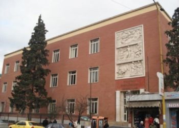 Dy djem janë foshnjat e parë të 2022 në Shqipëri: Paçi këmbën e mbarë Akid dhe Aiden! (FOTO)