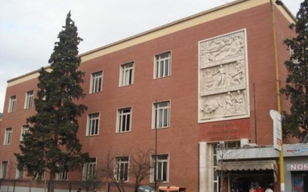 Dy djem janë foshnjat e parë të 2022 në Shqipëri: Paçi këmbën e mbarë Akid dhe Aiden! (FOTO)