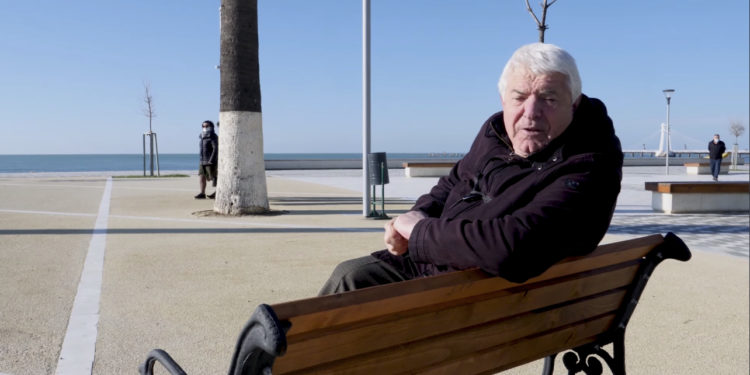 Rama bën bashkë artistët e njohur me thirrjen për një qytet të pastër (VIDEO)