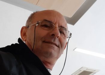 Të gjithë prisnin dorëheqjen e Lulzim Bashës, por ikën pas 24 vitesh roja i selisë së PD-së: Bëni mirë të gjeni gjuhën, mos i bëni qejfin të tjerëve