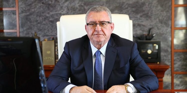 Armand Dukës i vendosin tritol te dera e banesës (VIDEO)