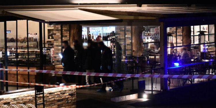 Dy shqiptarë të plagosur, mësohen detaje të reja për atentatin që tronditi Athinën