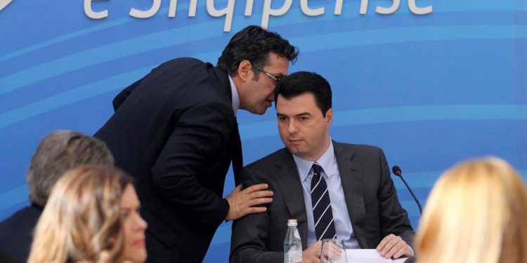 Paloka tregon si i manipuluan votat për të zgjedhur Bashën në krye të PD-së