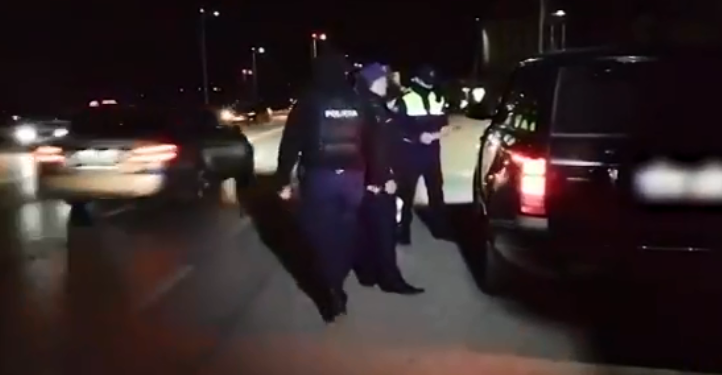 Ç’po ndodh në Sarandë? Shqiponjat dhe FNSH postblloqe në hyrje dhe dalje të qytetit