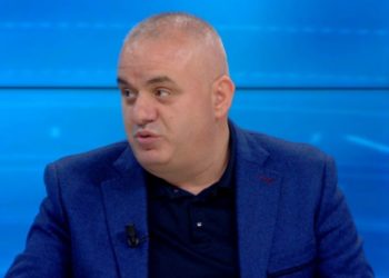 Artan Hoxha nxjerr “kokën e dashit” që hapi derën e PD: Policia “u hoqi fitoren” nga dora