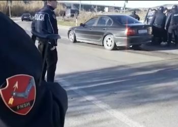 Nga Shkodra në Sarandë, kontrolle të shumta policore, 112 të shoqëruar, 3 të arrestuar (VIDEO)