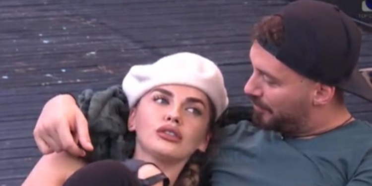 Donaldi humb qetësinë, e quan Beatrixën plesht acarues