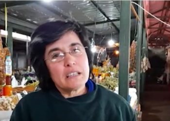 Ankohen tregtarët e Sarandës: Një vit i dobët pa shumë blerje, u rritën çmimet dhe varfëria (VIDEO)