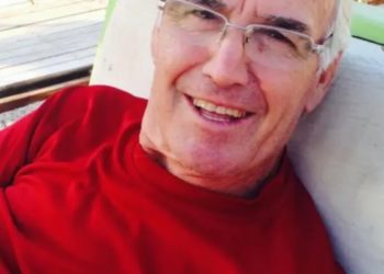 Legjenda e parodistëve të Vlorës feston sot 72 vjetorin e lindjes (FOTO)