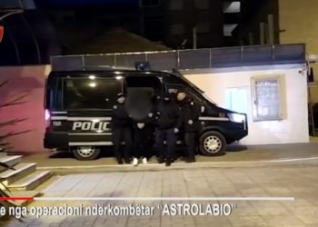 Trafikonin klandestinë drejt Italisë, këta janë të arrestuarit në 7 qytete të Shqipërisë (Emrat)