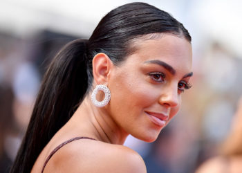 Partnerja e Cristiano Ronaldos, dikur një dado në Angli, sot gruaja me pasuri marramendëse