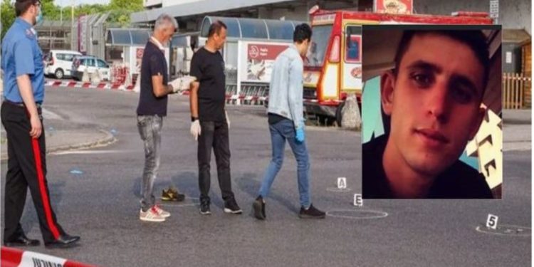 Pranga të riut nga Maroku, rrahu për vdekje me shkop bejsbolli të riun shqiptar