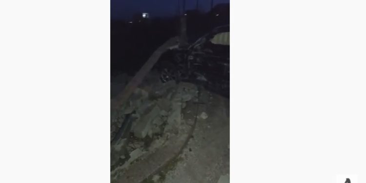Aksident në Lazarati, shoferi i “Benzit” përplaset me murin (VIDEO)