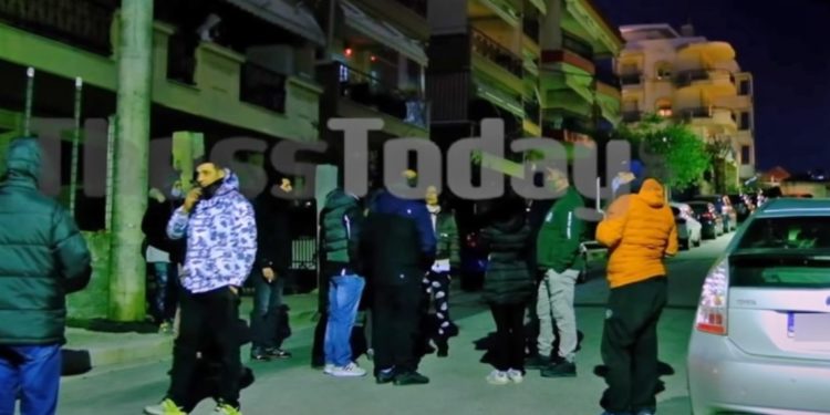 Çfarë fshihet pas zhurmës misterioze që tmerron banorët gjatë natës në Selanik? (VIDEO)