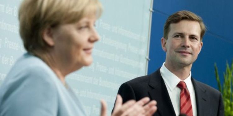 Zëdhënësi i Angela Merkel: Do të vizitoj Shqipërinë, kam një dashuri të madhe për Ismail Kadarenë