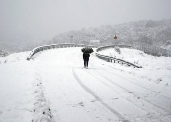 Bëhuni gati, po vjen i ftohti acar dhe reshjet e dëborës (VIDEO)