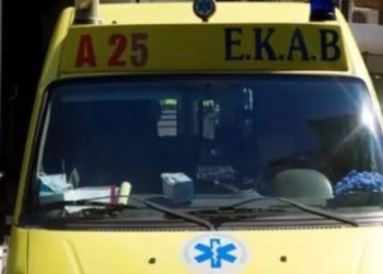 Po shkonte në farmaci, i moshuari rrëshqet në akull dhe humbet jetën