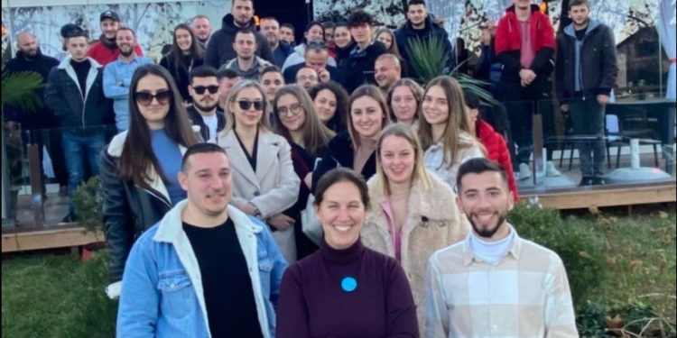 30 vjetori i FREESH, Kumbaro: Energjia e të rinjve të qarkut Gjirokastër ma zbukuroi ditën