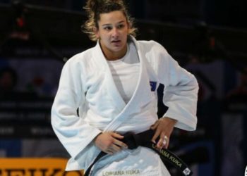Një tjetër sukses, xhudistja shqiptare fiton medaljen e artë në Sarajevë