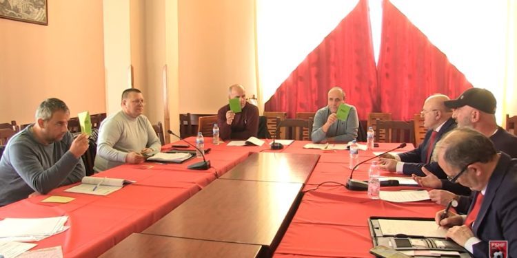 Padia nga Akademia Luftëtari, Gjykata pezullon zgjedhjet në FSHF