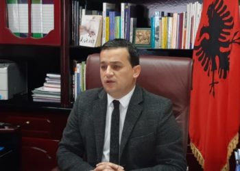 Shkarkohet kreu i AKU Gjirokastër, Armand Hilaj