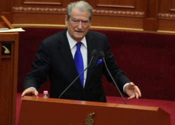 Berisha: Rama nuk shpëton nga flakët e incineratorëve
