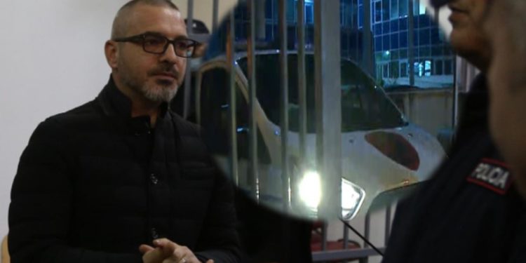 Nata e parë në qeli, Saimir Tahiri mbërrin te burgu “313”