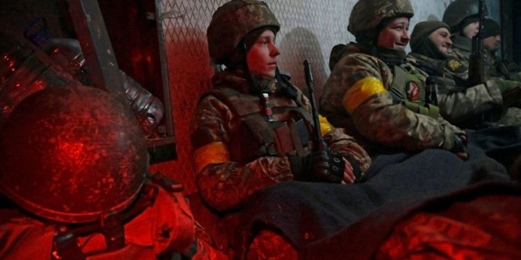 Ukraina: 5300 ushtarakë rusë të vrarë në katër ditët e para të pushtimit!