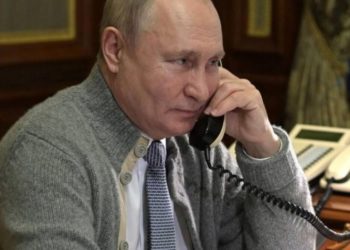 A është Vladimir Putini aty ku dikur fshihej Stalini?