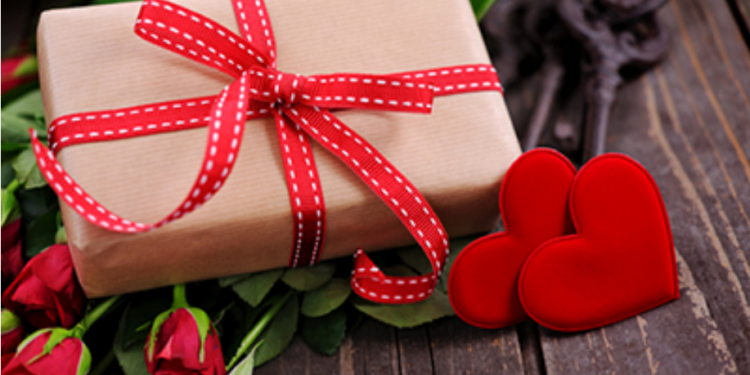 ‘Shën Valentini’/ Nga lulet, te bizhuteritë dhe udhëtimet jashtë! Sa kushton dashuria në Shqipëri?