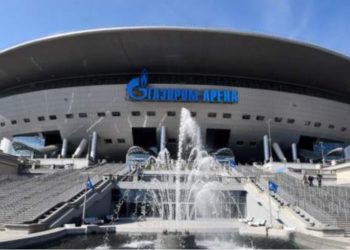 Rusia pritet të marrë goditjen e radhës në futboll