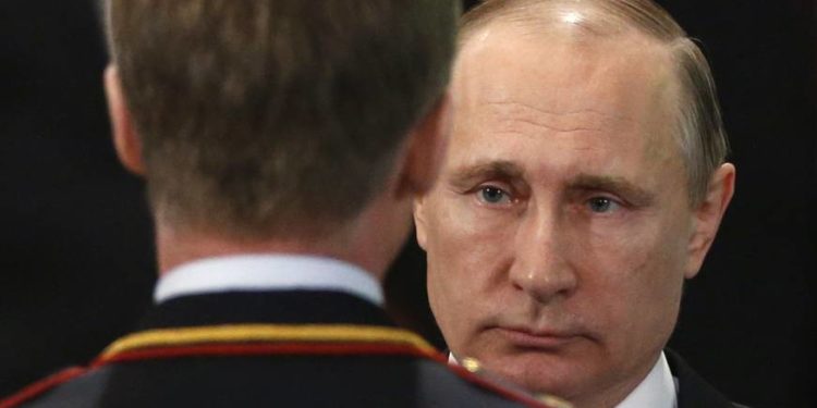 Tjetër goditje fatale për Putin, SHBA dhe BE përjashtojnë bankat ruse nga sistemi SWIFT. Ja si duhet kuptuar kjo lëvizje