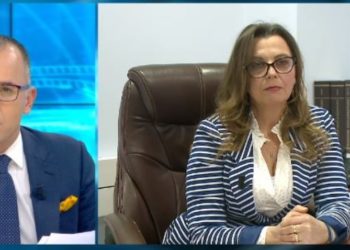 ‘Çmendet’ juristja shqiptare: Putin nuk po e pushton Ukrainën, NATO shkeli premtimin