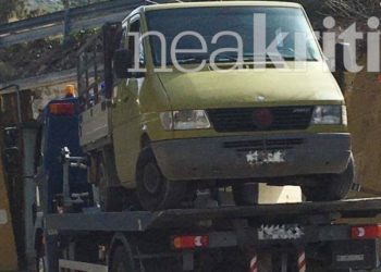 Gjendet makina e braktisur në Kretë, besohet se është përdorur nga 4 shqiptarët dhe pakistanezi që u arratisën nga burgu