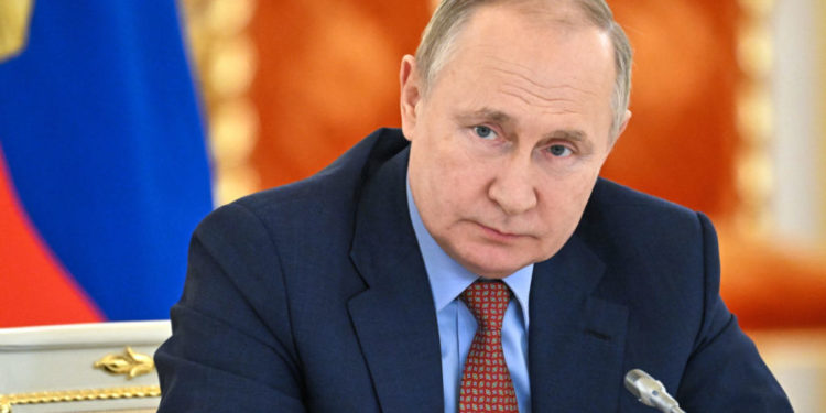 Putin paralajmëron Perëndimin: Nëse ndërhyni në Ukrainë, do përballeni me pasoja që s’i keni hasur kurrë në histori