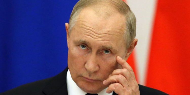 Tjetër goditje fatale për Putin, SHBA dhe BE përjashtojnë bankat ruse nga sistemi SWIFT. Ja si duhet kuptuar kjo lëvizje