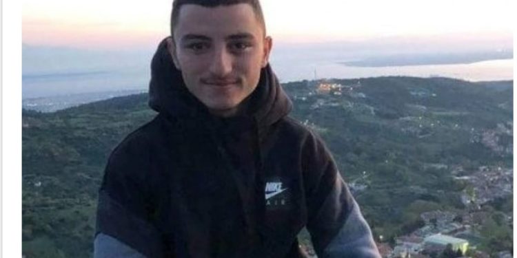 Ky është shqiptari tjetër i akuzuar për vrasjen e të riut në Selanik, mediat greke: U arratis në Shqipëri pak pas ngjarjes