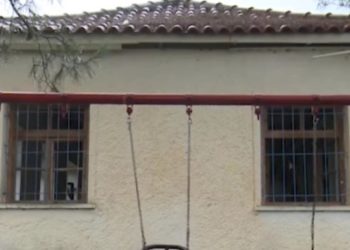 Fshatrat e Dropullit “pa fëmijë”, 55 shkolla të mbyllura (VIDEO)