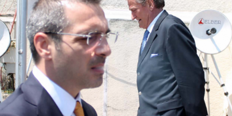 Berisha: Saimir Tahiri u dënua sa një grua që vodhi në supermarket një krem dielli dhe një deodorant