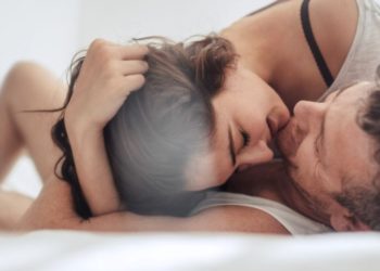 5 këshilla për të bërë seks të paharrueshëm