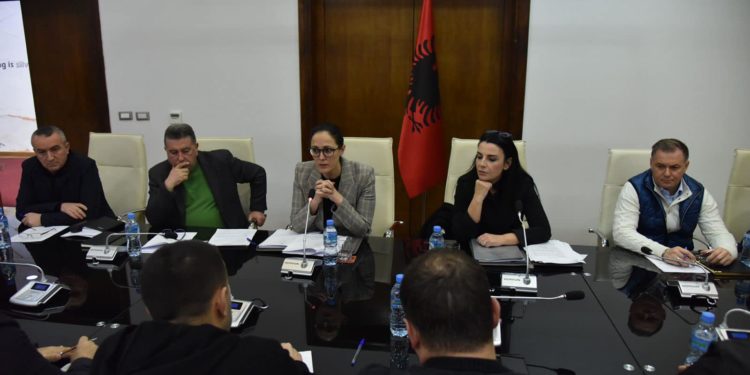 E fundit/ Zbardhet vendimi i bordit, ja sa do të shitet nafta dhe gazi për 3 ditët e ardhshme