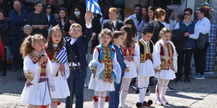 201 vjetori i Revolucionit Grek festohet në Dropull (FOTO)
