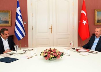 Takim i pazakontë/ Mitsotakis drekon në shtëpinë e Erdogan në Stamboll (VIDEO)