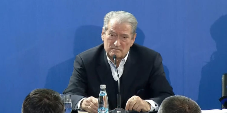 Berisha në Përmet: Të ngrihemi si PD të shpëtojmë Shqipërinë