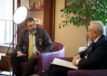 Çuçi pret ambasadorin e Ukrainës: Shqipëria shembull solidariteti, 351 shtetas ukrainas janë në vendin tonë dhe do të trajtohen me mbrojtje të përkohshme sipas rastit