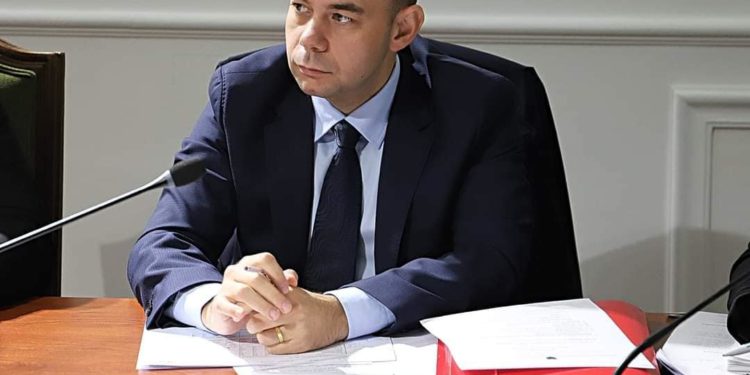 Pritet arrestimi i deputetit të PS, kërkesa e Alqi Bllakos mbërrin në Kuvend