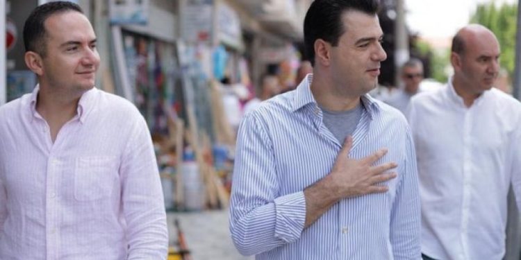 Plas sherri në PD, Salianji replikon me Bashën: Nëse ti thua që çfarëdo që të bëjmë sërish do të humbim, pse duhet të humbim edhe fytyrën?