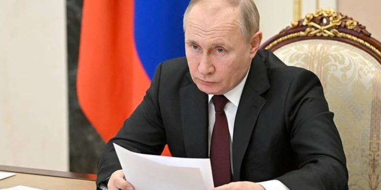 I çmenduri Putin del para mediave: Ushtarët e mi janë “heronj të vërtetë”